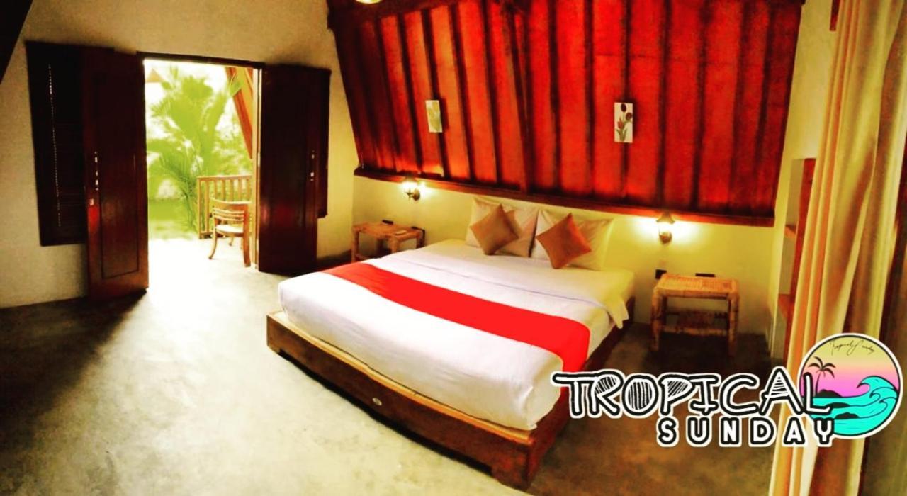 Tropical Sunday Bungalow - Surf And Stay Selong Belanak Exteriér fotografie