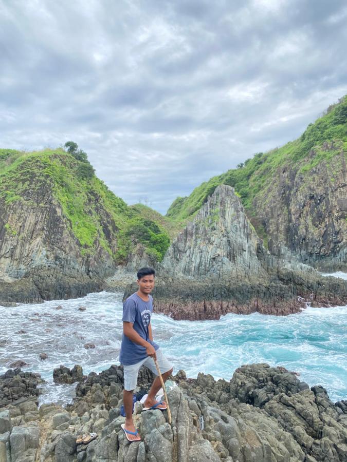 Tropical Sunday Bungalow - Surf And Stay Selong Belanak Exteriér fotografie