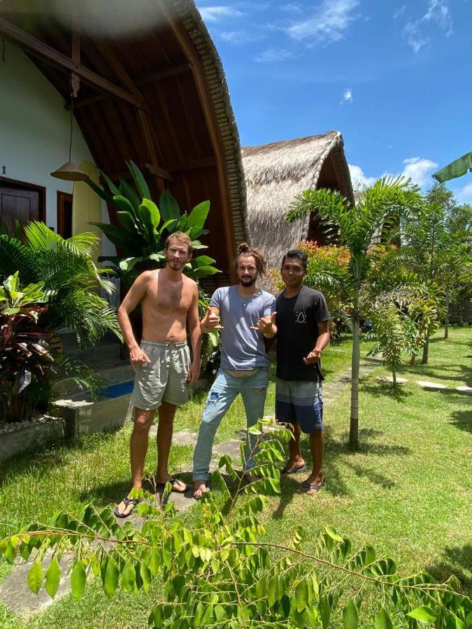 Tropical Sunday Bungalow - Surf And Stay Selong Belanak Exteriér fotografie